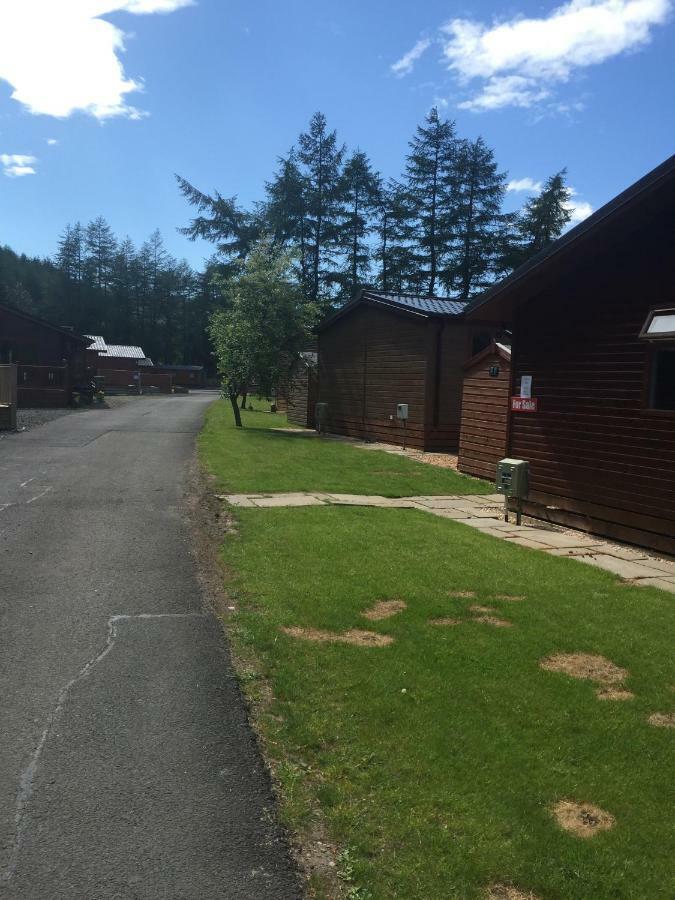 Lewis Lodge Perth Exterior photo